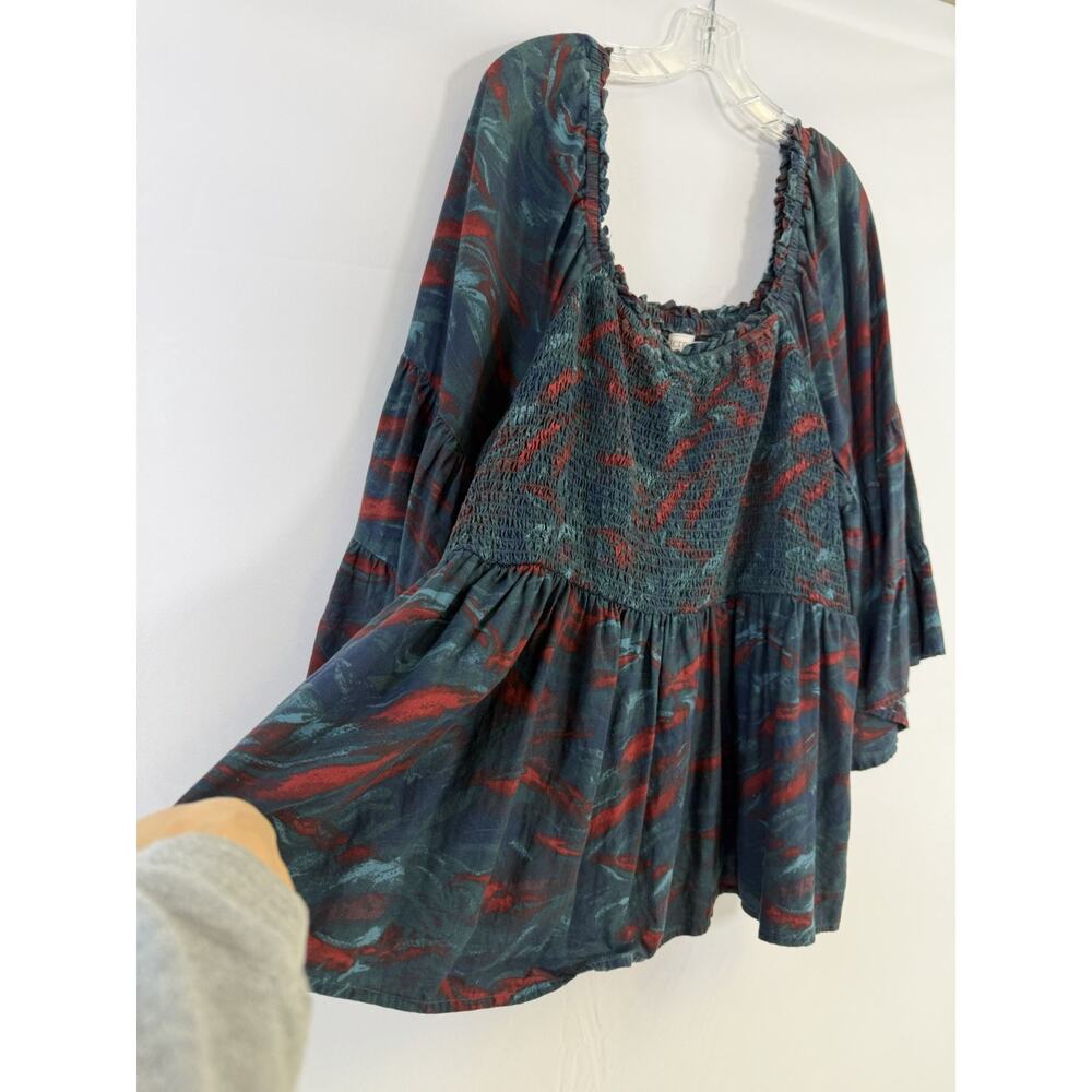 Terra & Sky Blouse Womens 3X 24/26 Blue Red Smocked Short Bell Sleeve Boho - Picture 4 of 10